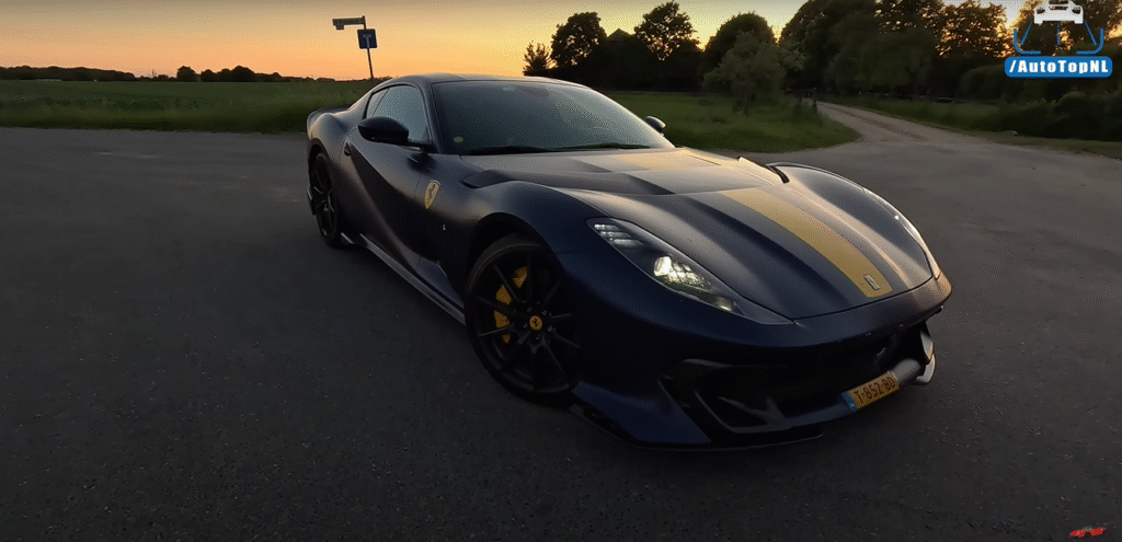 FERRARI 812 COMPETIZIONE