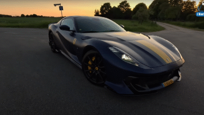 FERRARI 812 COMPETIZIONE