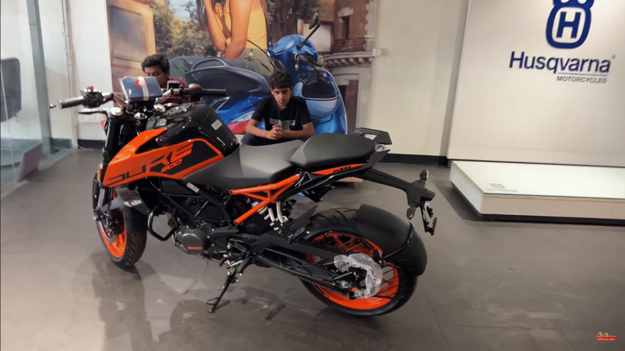 KTM Duke 200