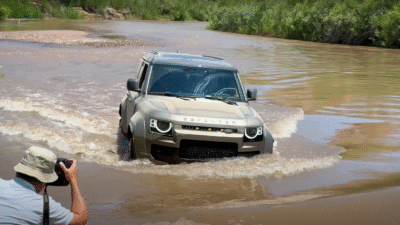 Land Rover Defender OCTA