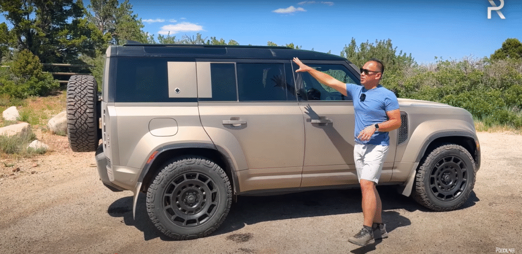 Land Rover Defender OCTA