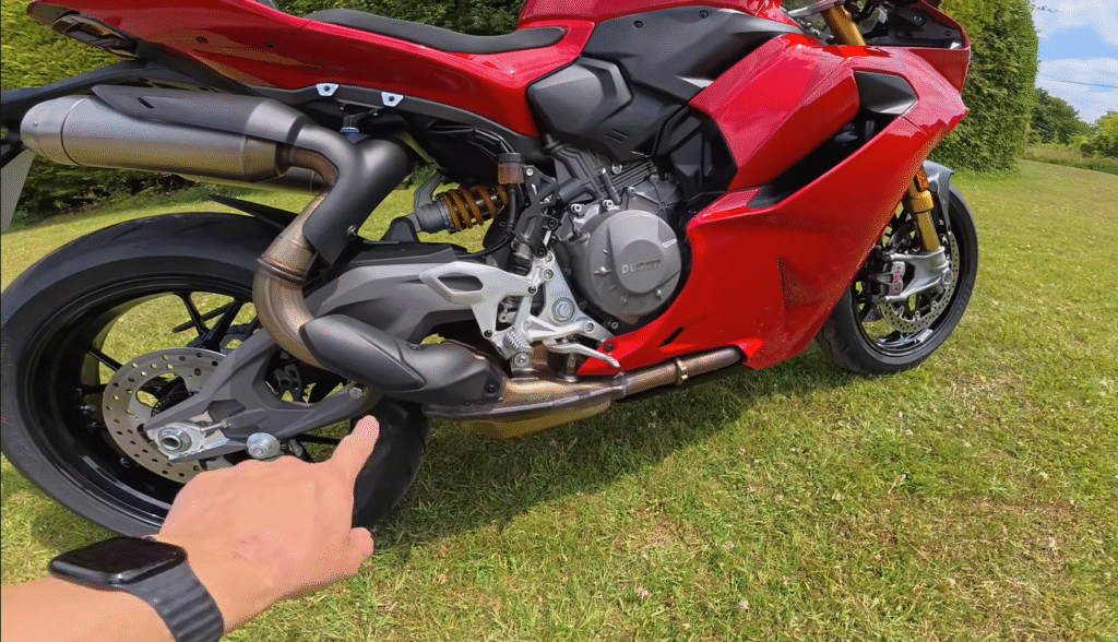 2025 Panigale V2