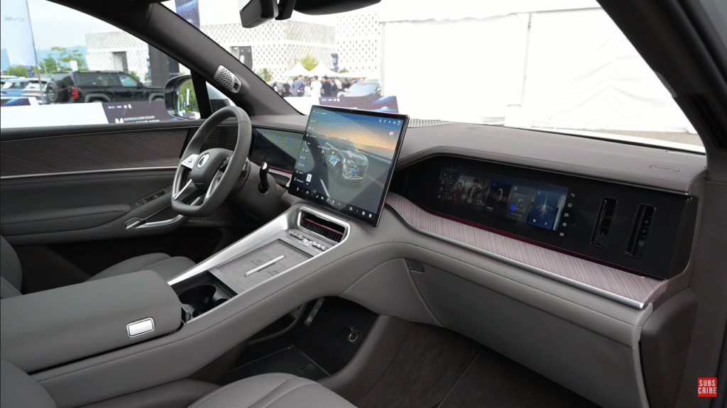 2025 Denza N9