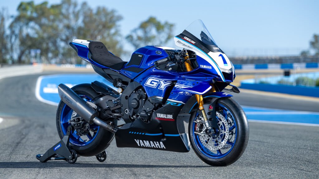 Yamaha R1 Race