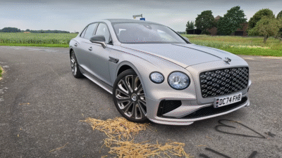 2025 BENTLEY FLYING SPUR
