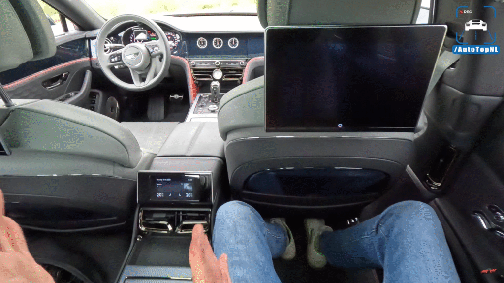 2025 BENTLEY FLYING SPUR