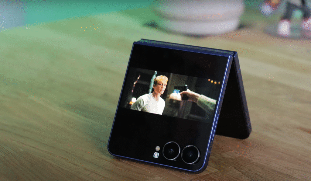 Samsung Galaxy Z Flip 7