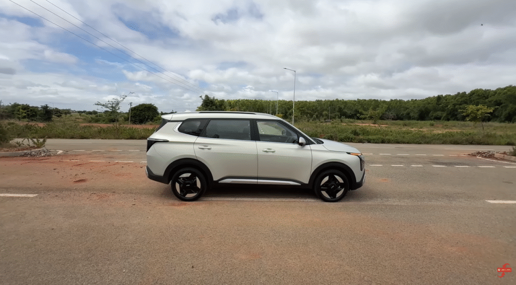 Kia Carens Clavis