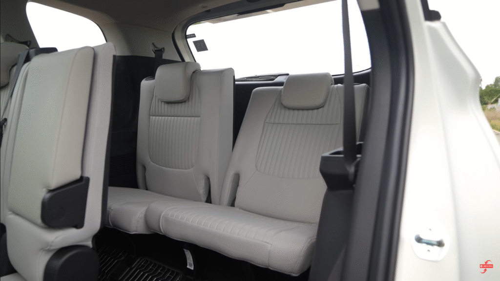 Kia Carens Clavis