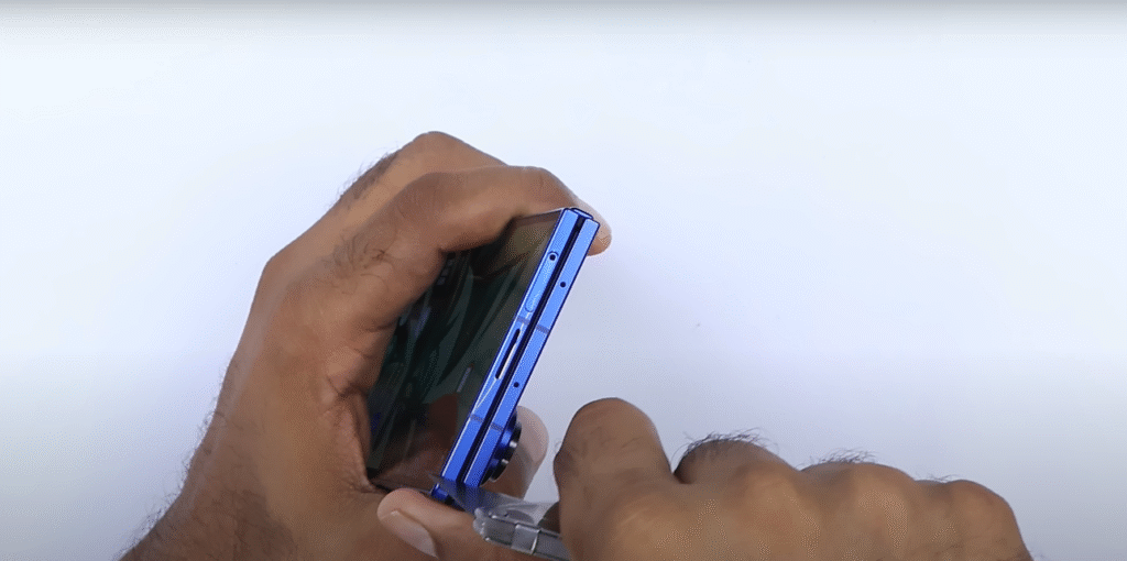 Durability Test of Samsung Z Fold 7