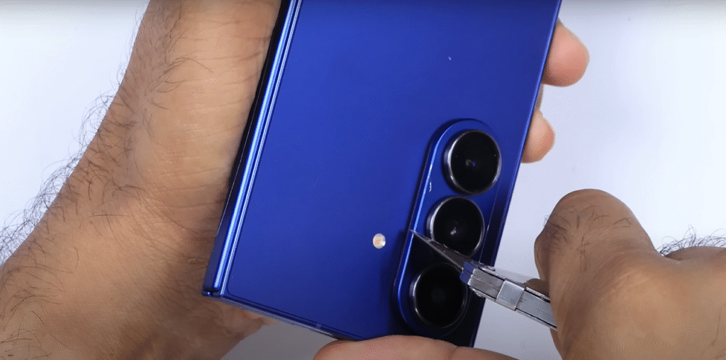 Durability Test of Samsung Z Fold 7