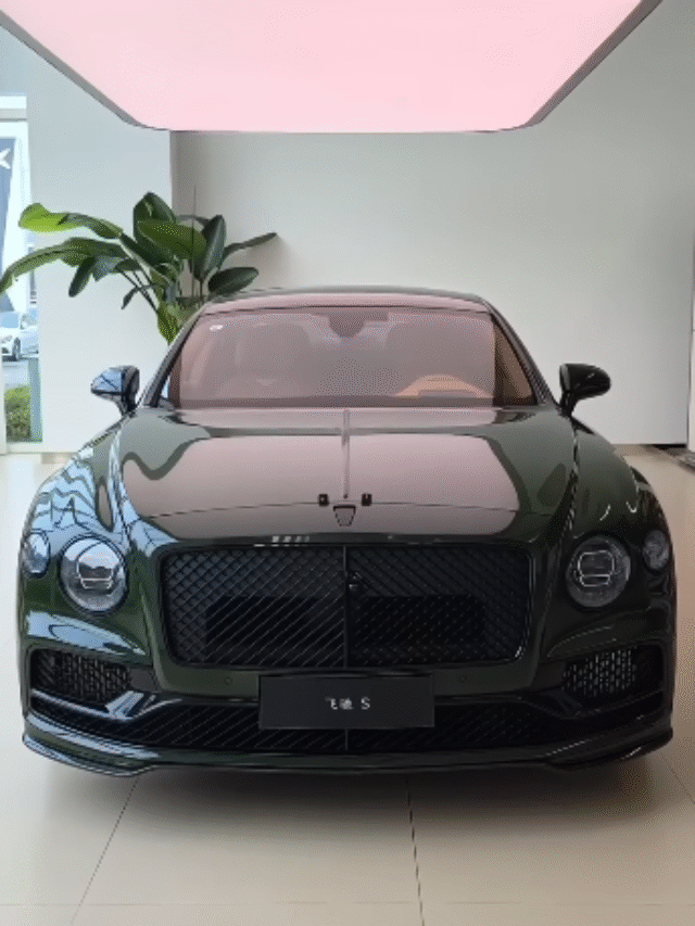2025 Bentley Flying Spur Review