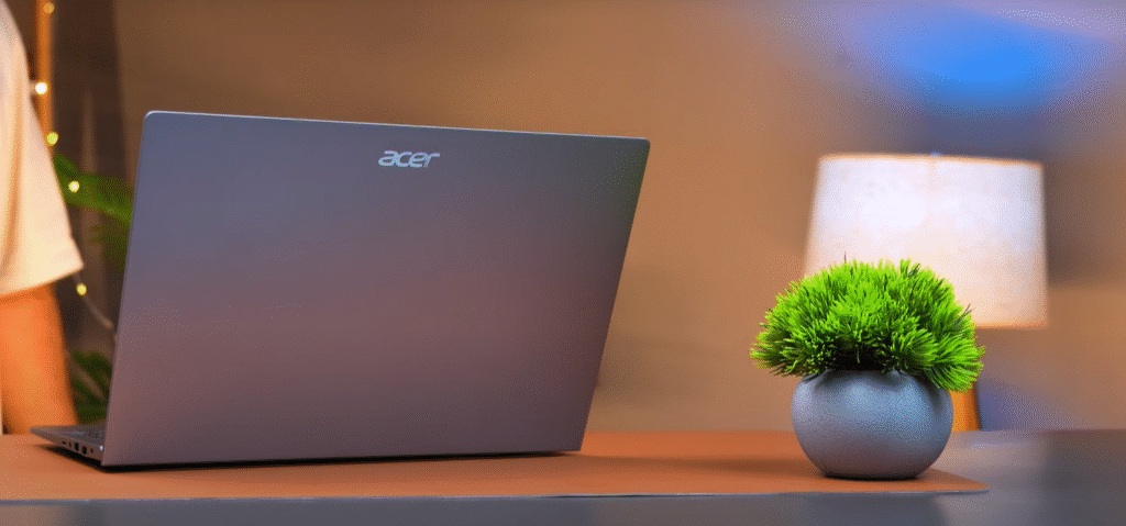 Acer TravelLite