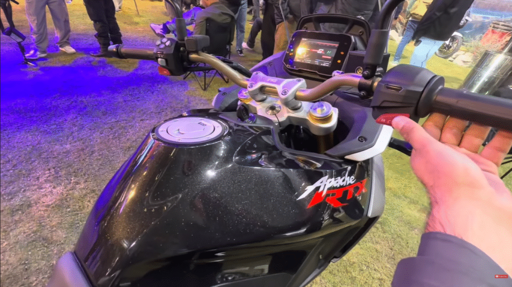 TVS Apache RTX 300