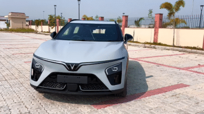Vinfast VF7 SKY INFINITY