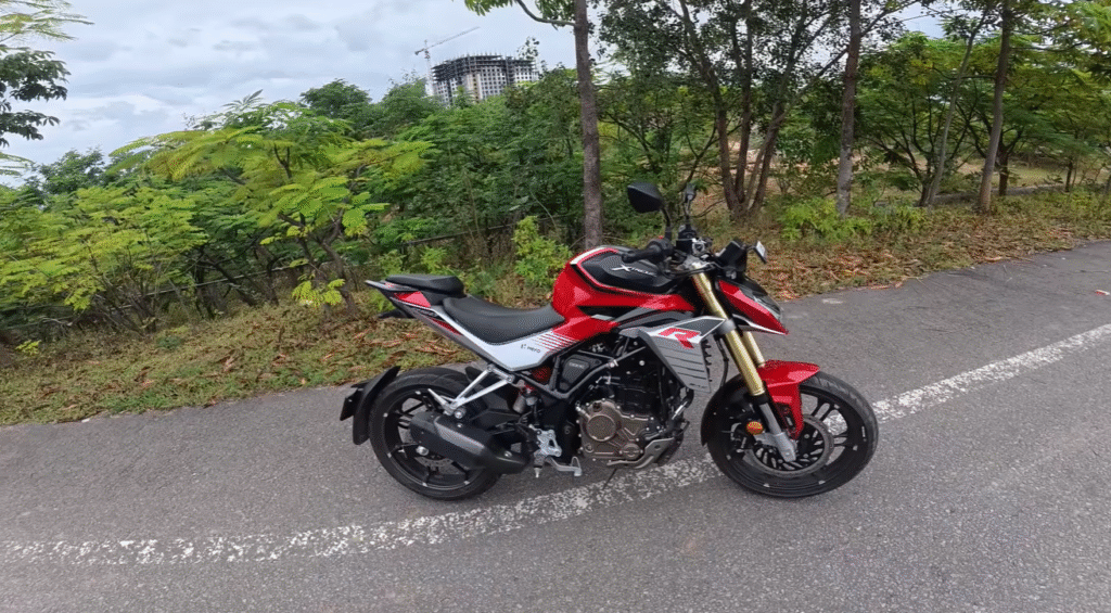 Hero Xtreme 250R