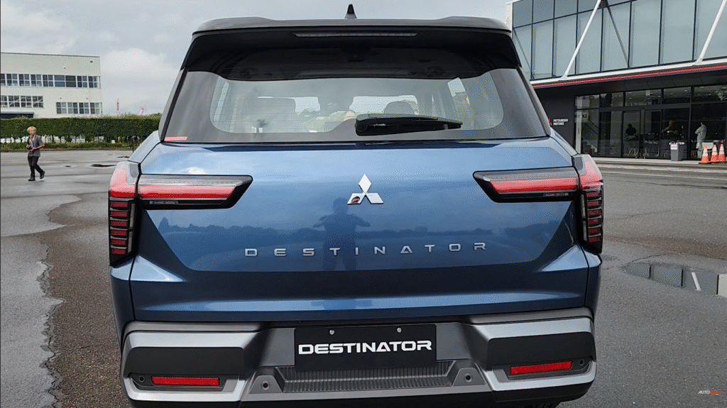Mitsubishi Destinator
