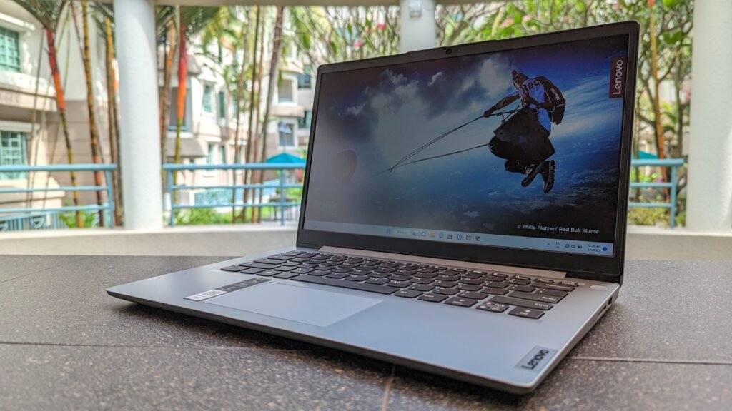 Lenovo IdeaPad Slim 1
