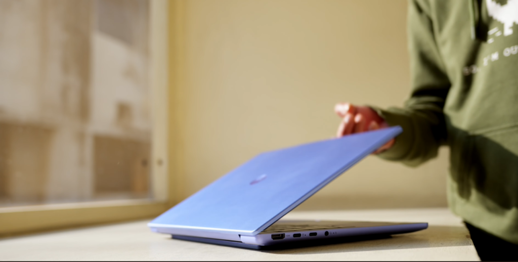 Motorola Motobook 60 OLED