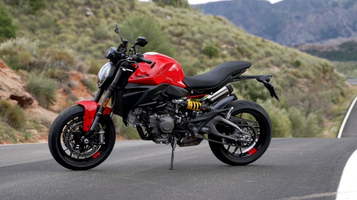 Ducati Monster V2