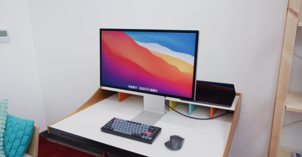 Apple Studio Display XDR