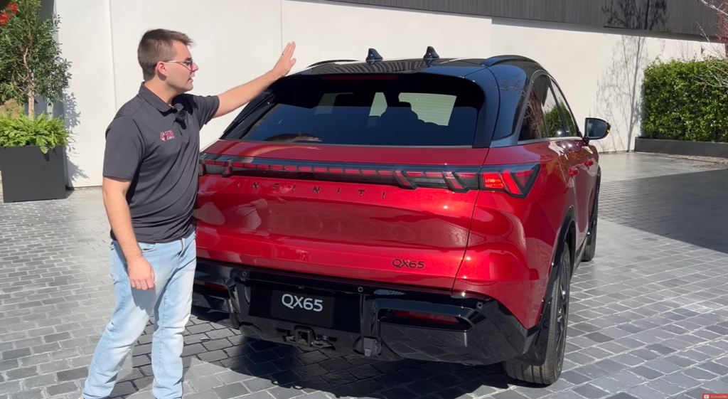 Infiniti QX65