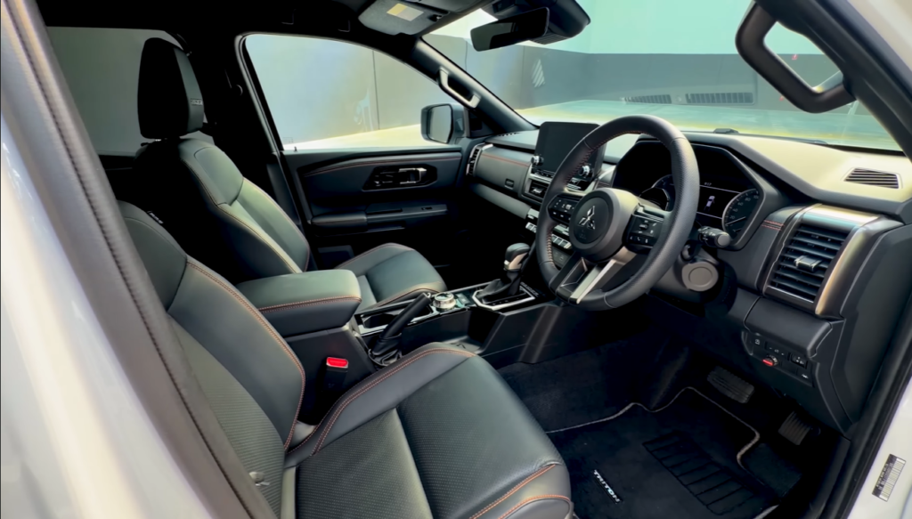 Mitsubishi Triton Raider