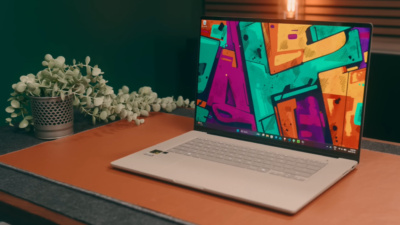 ASUS ZenBook A16