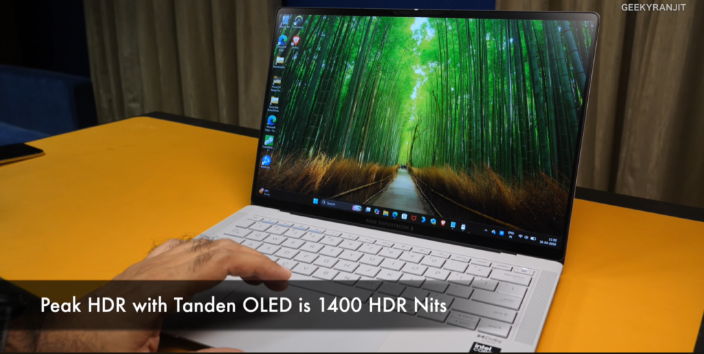 Asus ExpertBook ULTRA