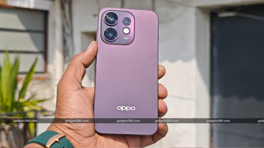 OPPO Reno 16