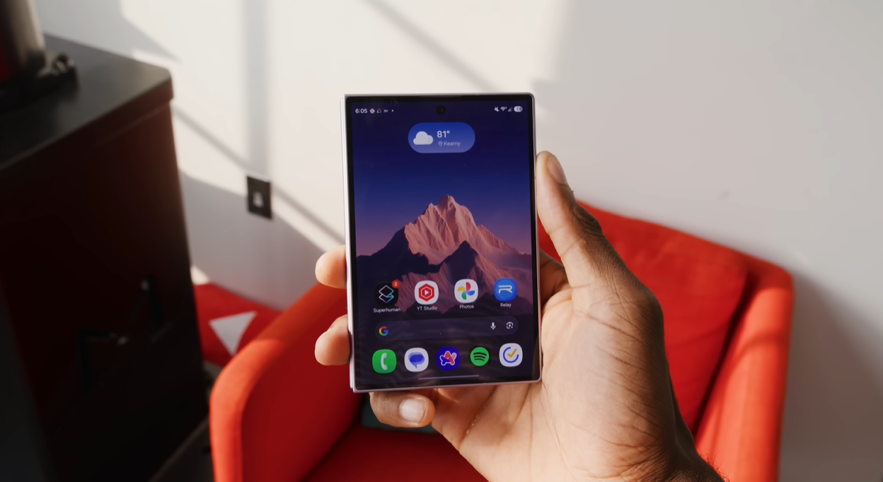 Galaxy Z Fold 8